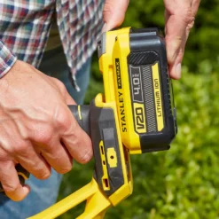 STANLEY FATMAX V20 18V Cordless Hedge Trimmer 55cm (Sfmcht855M1-Gb) 18 STANLEY FATMAX V20 18V Cordless Hedge Trimmer 55cm (Sfmcht855M1-Gb) -Flymo Sales Store 12882306 1494843588929180