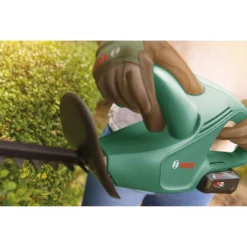 Bosch EasyHedgeCut 18-45 Hedge Trimmer 21 Bosch EasyHedgeCut 18-45 Hedge Trimmer -Flymo Sales Store 13496928 1874961768996268