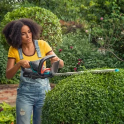 GARDENA ComfortCut Cordless 18V 50 Hedge Trimmer -Flymo Sales Store 13524828 1455049587661849