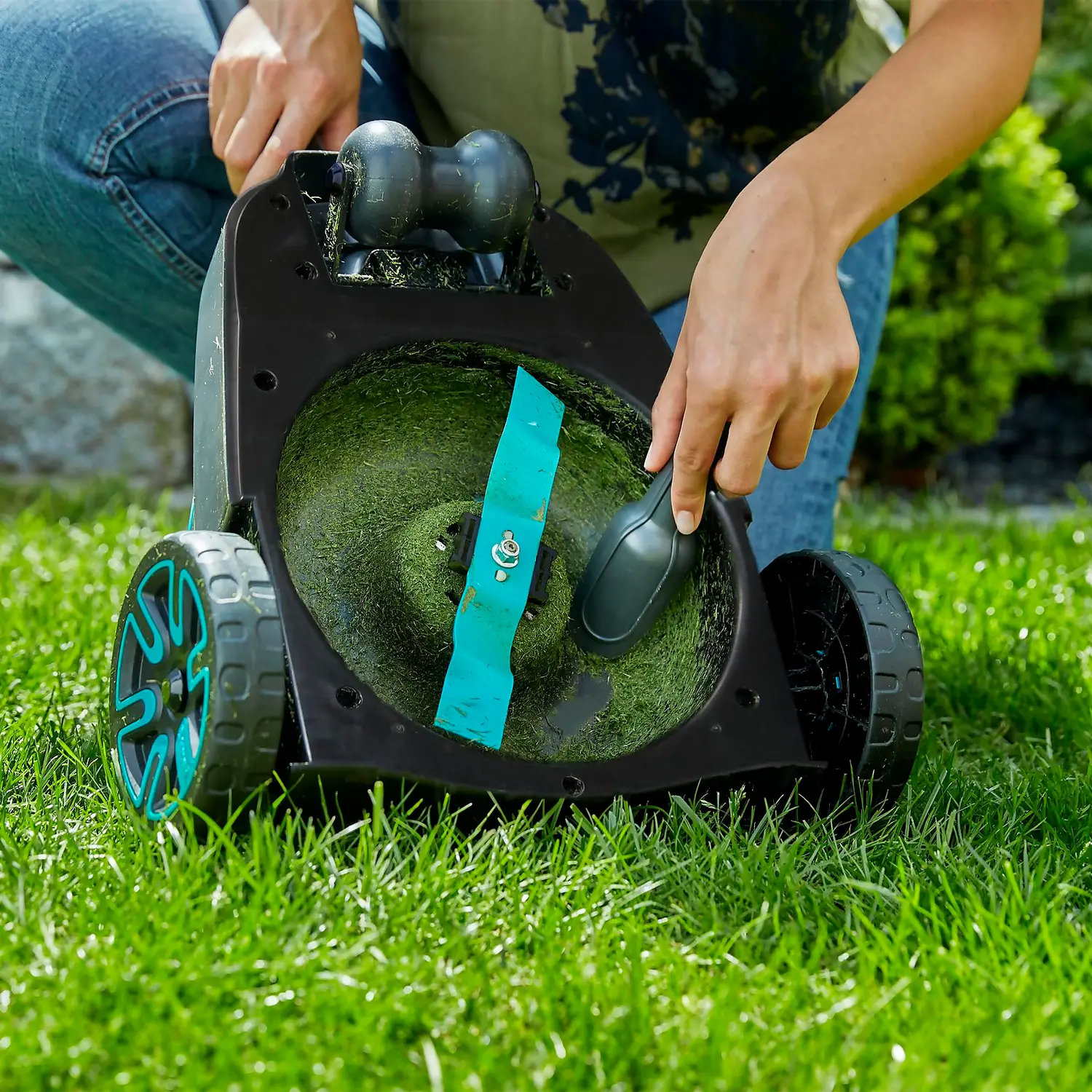 GARDENA 18V HandyMower Cordless Lawn Mower - 22cm 9 GARDENA 18V HandyMower Cordless Lawn Mower - 22cm - Image 7